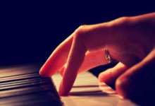 现货配资平台多少钱:股票如何加杠杆-印尼突发黑天鹅、泰国领导层动荡！东南亚两大新兴股市政治风险被推高